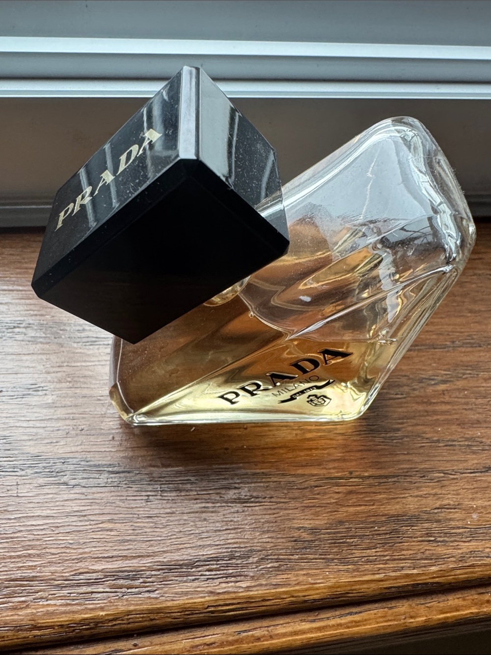 Prada Women Eau de Parfum Clear Glass Bottle with Black Cap